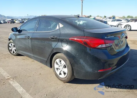 2016 Hyundai Elantra Se z USA, uszkodzony, nr VIN 5NPDH4AE2GH749746